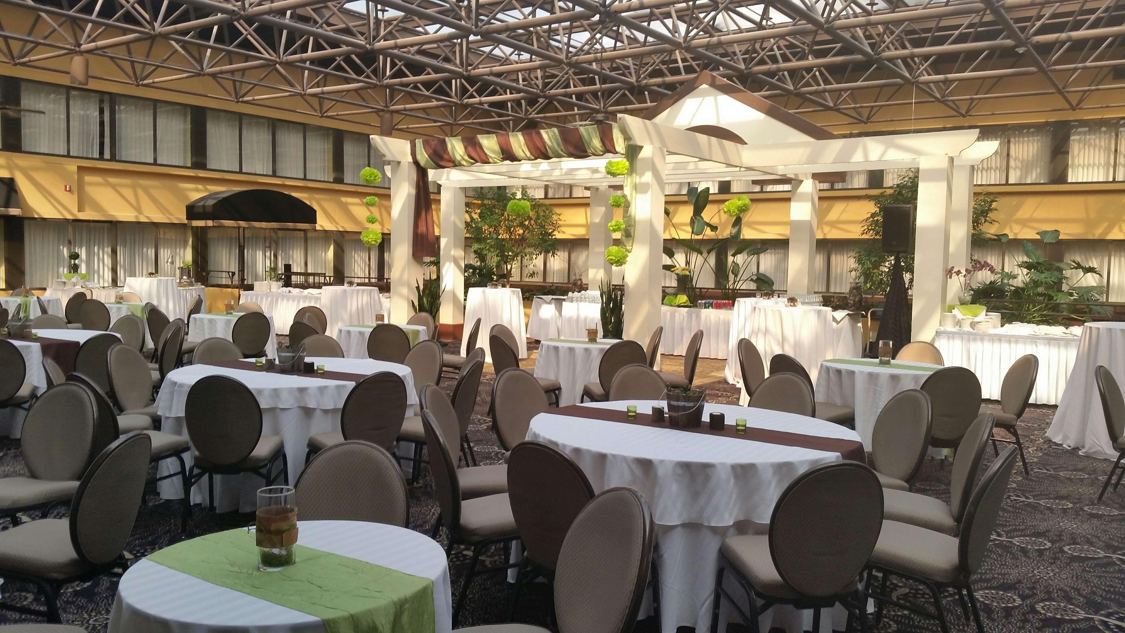 The Rockville Hotel, A Ramada By Wyndham Bagian luar foto