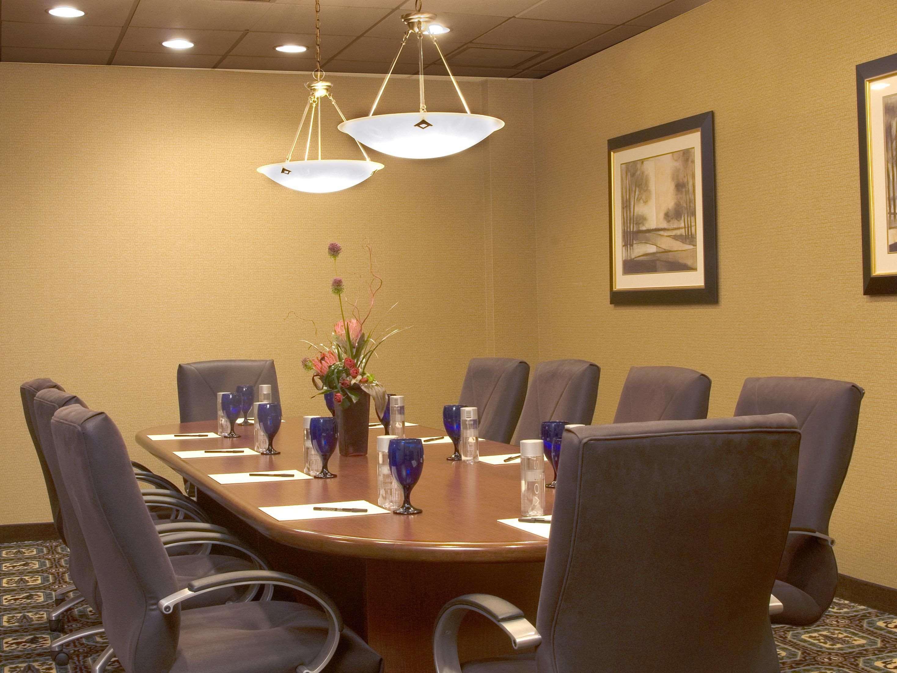 The Rockville Hotel, A Ramada By Wyndham Bagian luar foto