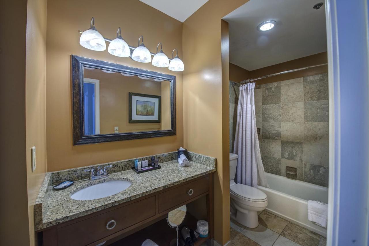The Rockville Hotel, A Ramada By Wyndham Bagian luar foto
