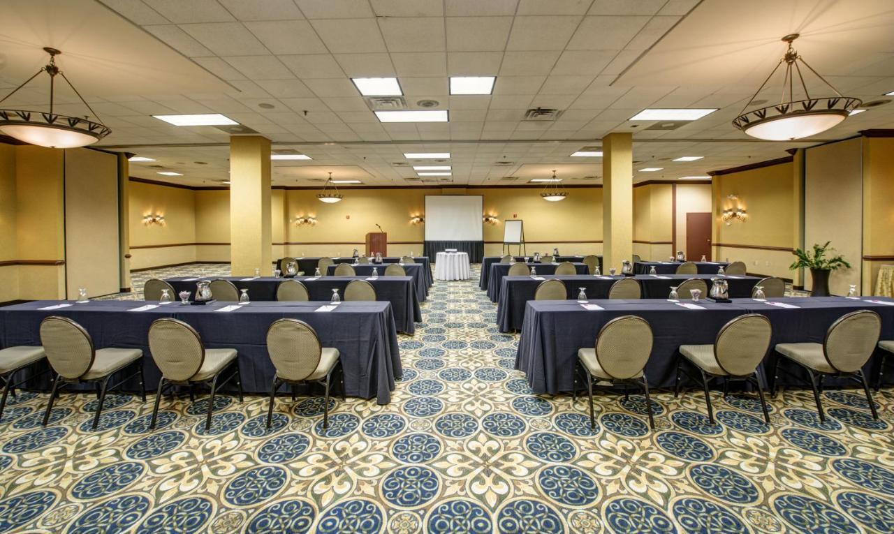The Rockville Hotel, A Ramada By Wyndham Bagian luar foto