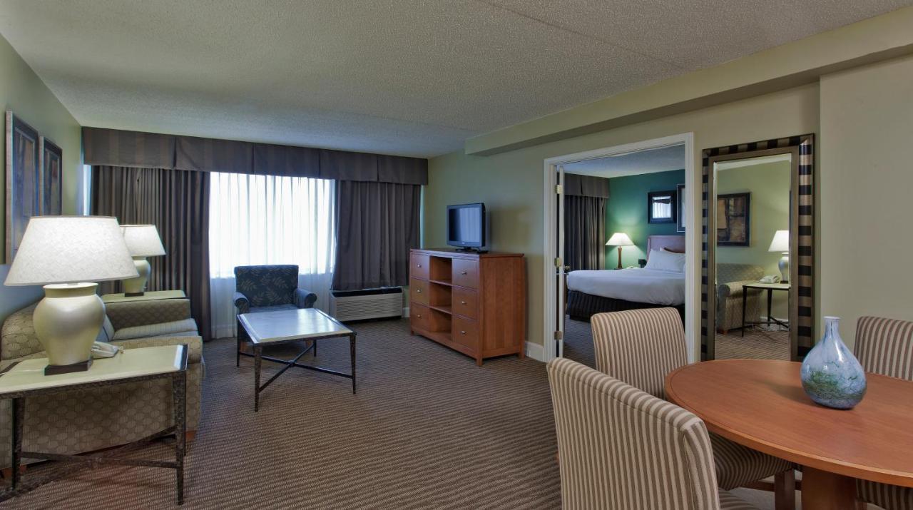 The Rockville Hotel, A Ramada By Wyndham Bagian luar foto