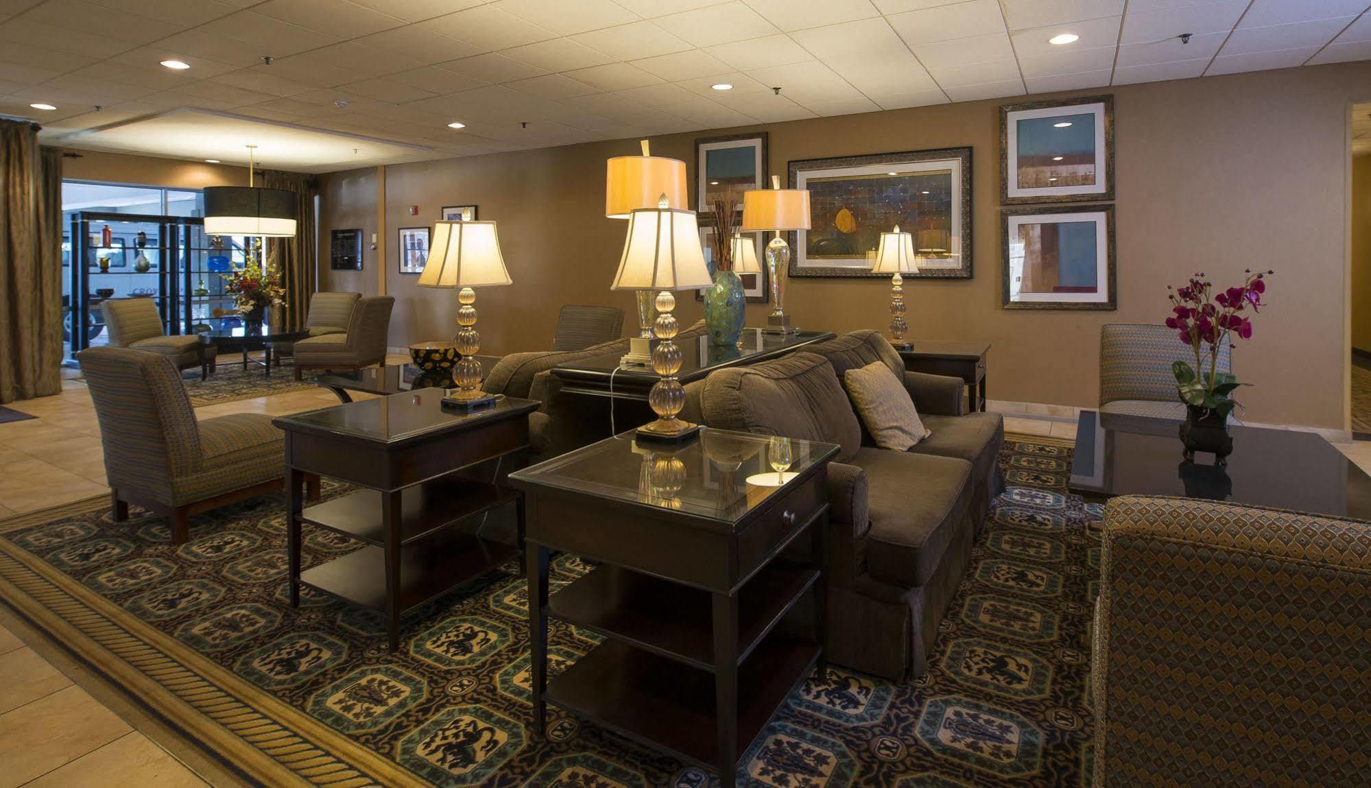 The Rockville Hotel, A Ramada By Wyndham Bagian luar foto